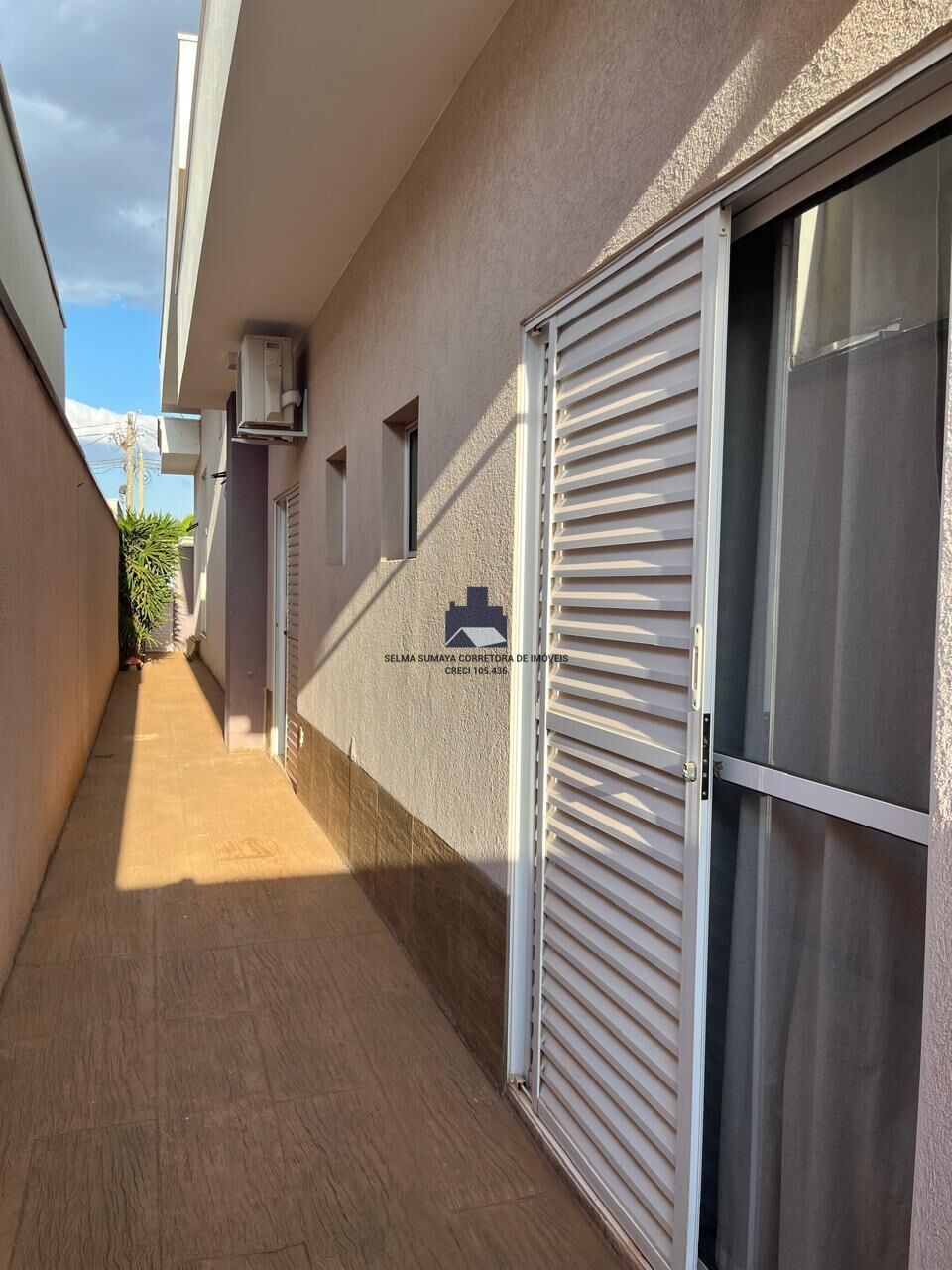 Casa de Condomínio com 3 quartos à venda, 240m² — foto 20 de 35