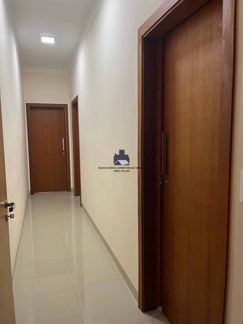 Casa de Condomínio com 3 quartos à venda, 240m² — foto 29 de 35