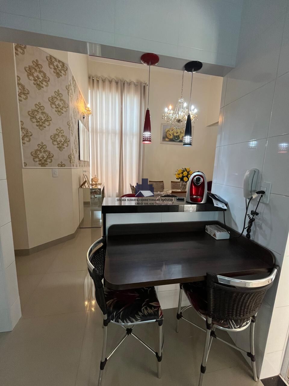 Casa de Condomínio com 3 quartos à venda, 240m² — foto 6 de 35