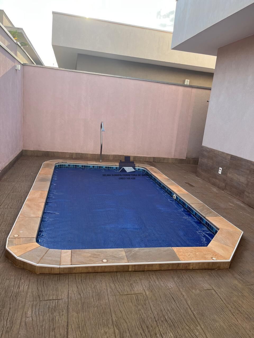 Casa de Condomínio com 3 quartos à venda, 240m² — foto 5 de 35