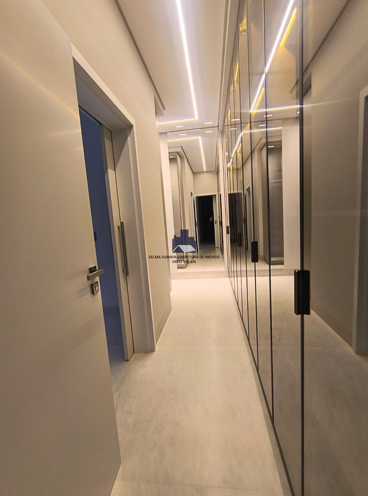 Casa de Condomínio com 4 quartos à venda, 415m² — foto 21 de 34