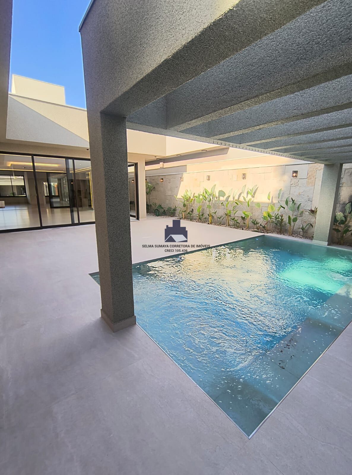Casa de Condomínio com 4 quartos à venda, 415m² — foto 4 de 34