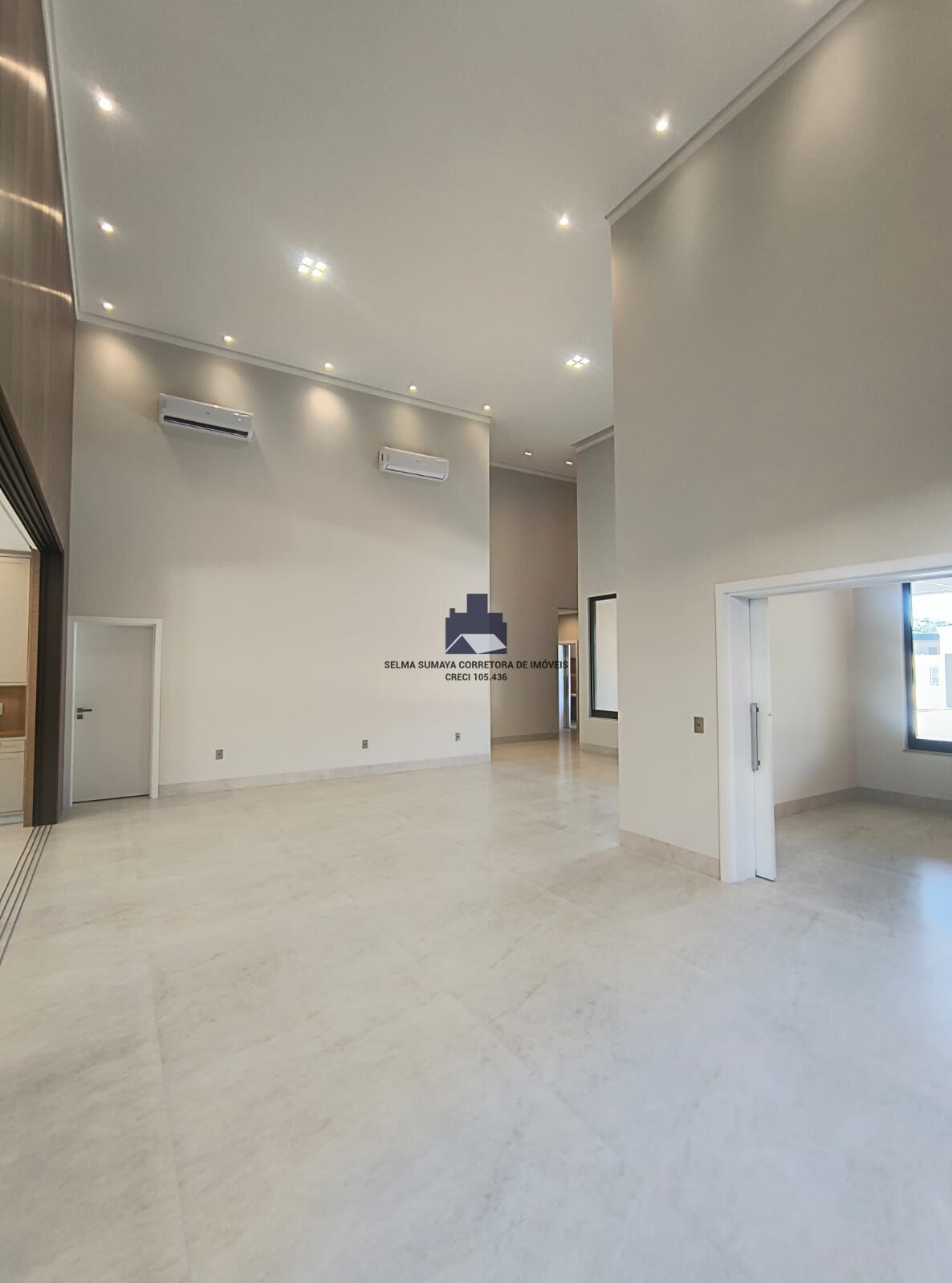 Casa de Condomínio com 4 quartos à venda, 415m² — foto 22 de 34