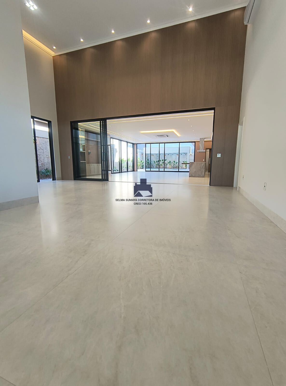 Casa de Condomínio com 4 quartos à venda, 415m² — foto 20 de 34