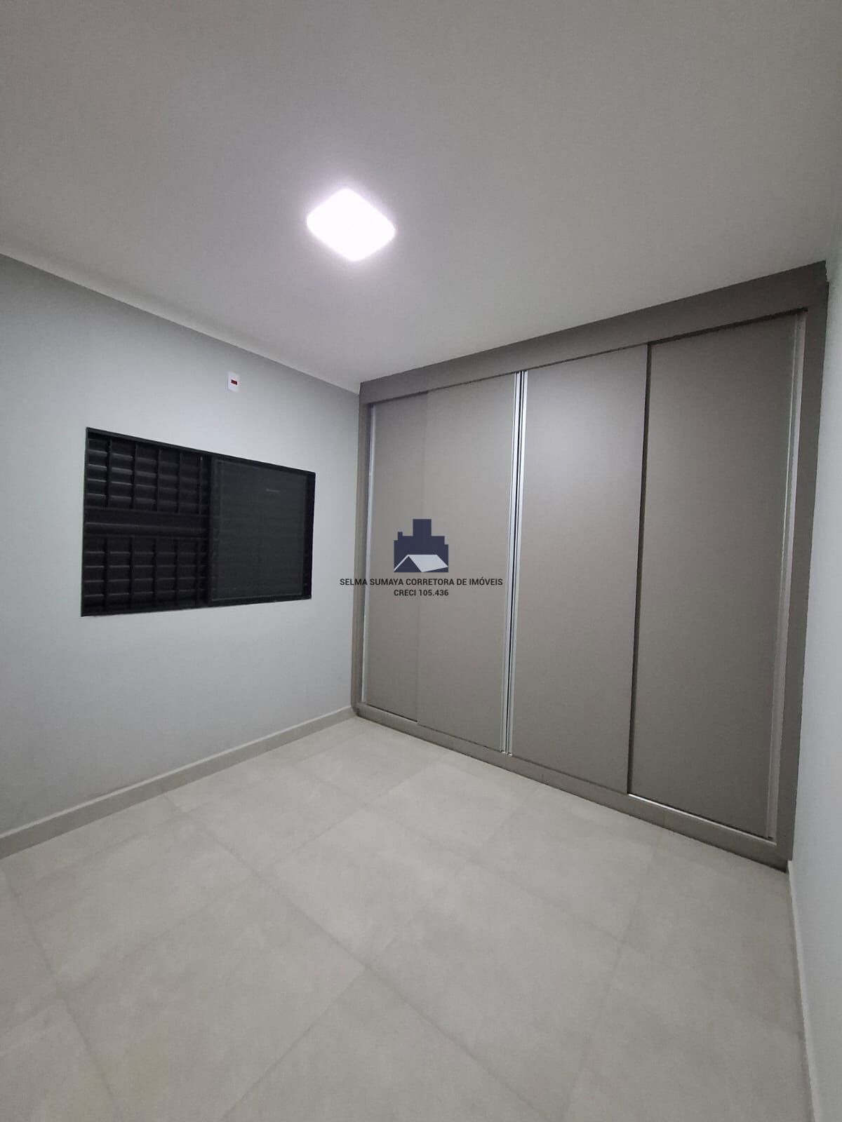 Casa com 3 quartos à venda, 185m² — foto 4 de 20
