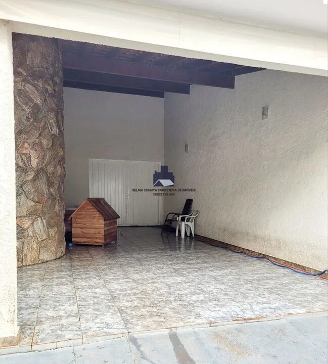 Casa com 3 quartos à venda, 250m² — foto 22 de 22