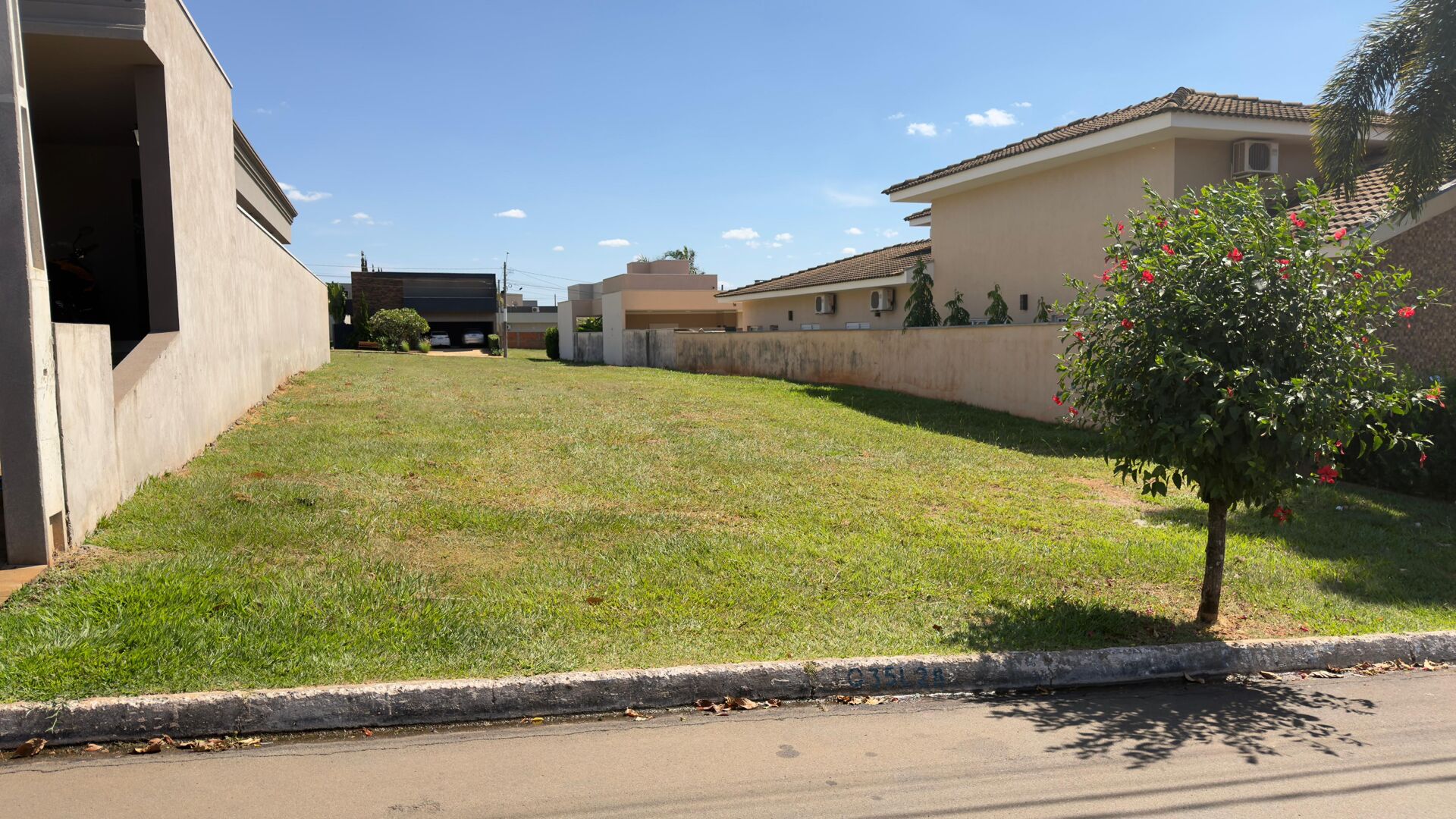Terreno / Lote / Condomínio à venda, 400m² — foto 5 de 11