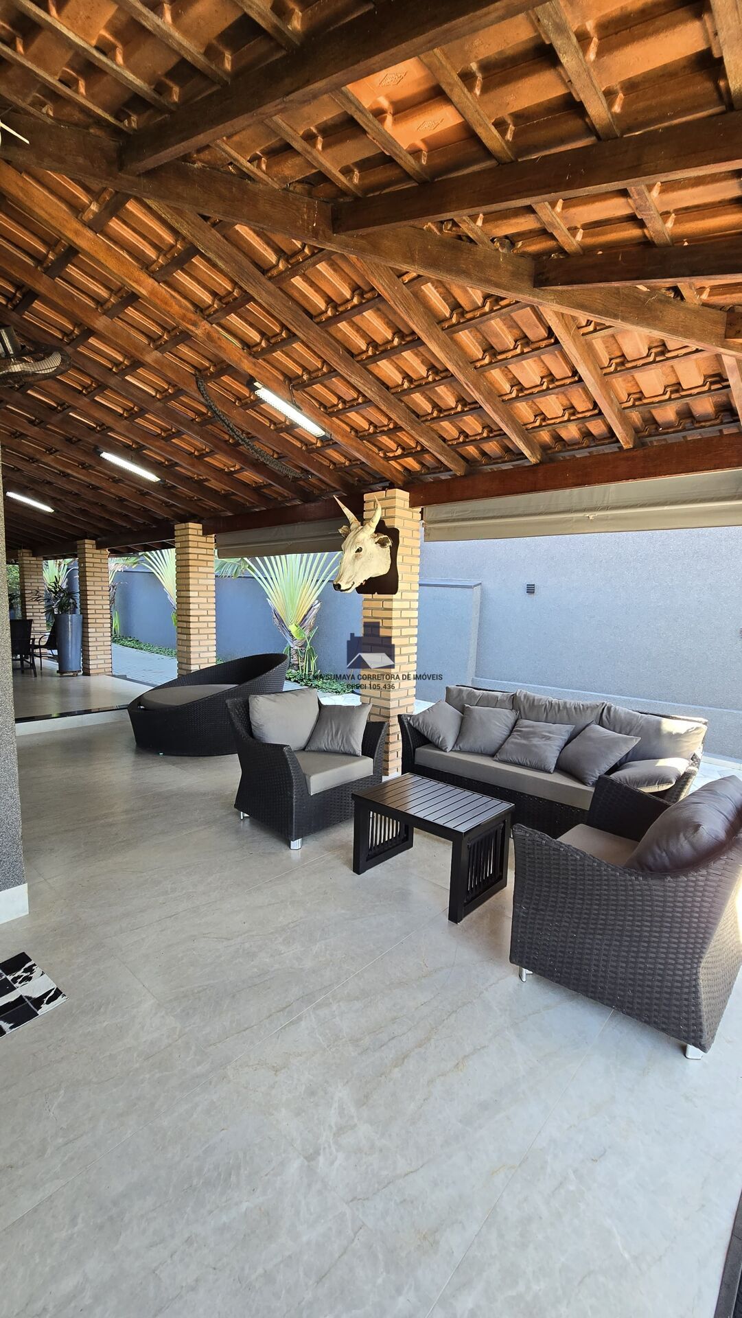 Fazenda / Sítio / Chácara com 5 quartos à venda, 528m² — foto 4 de 19