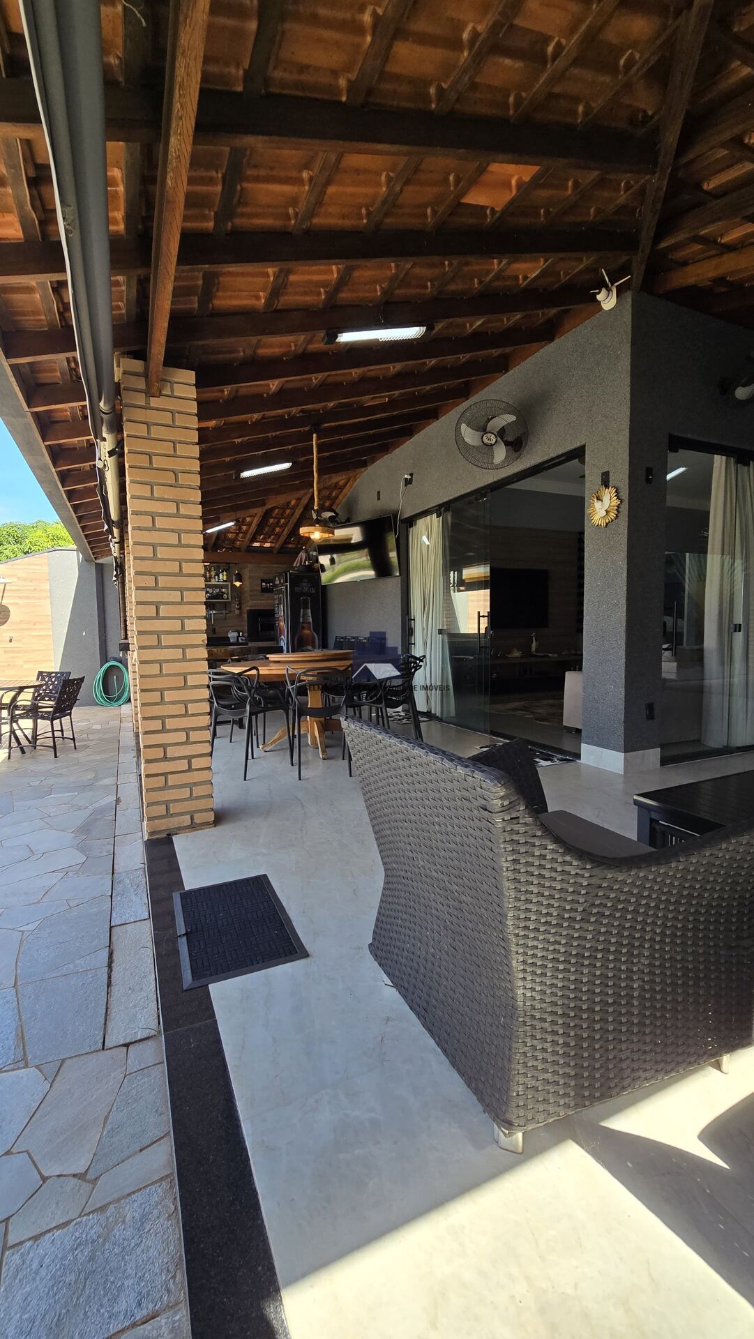 Fazenda / Sítio / Chácara com 5 quartos à venda, 528m² — foto 5 de 19