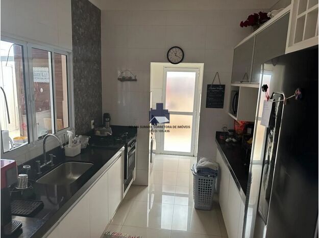 Casa de Condomínio com 3 quartos à venda, 190m² — foto 14 de 20