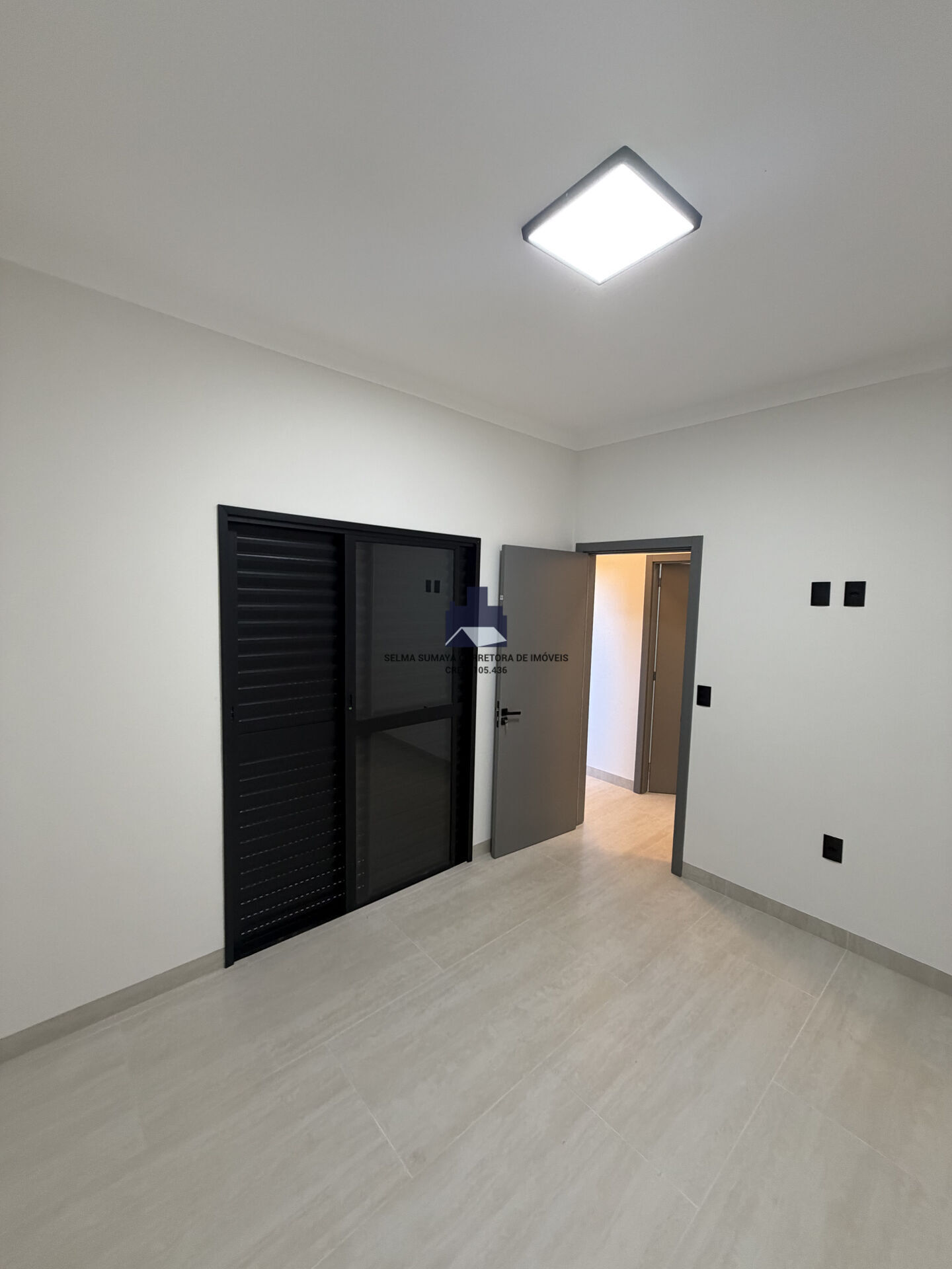Casa com 3 quartos à venda, 109m² — foto 35 de 37