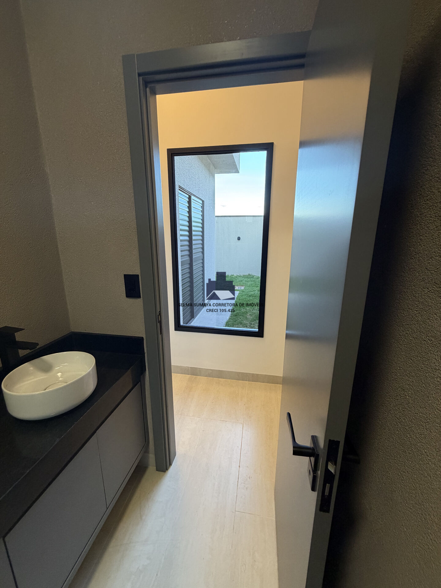 Casa com 3 quartos à venda, 109m² — foto 33 de 37