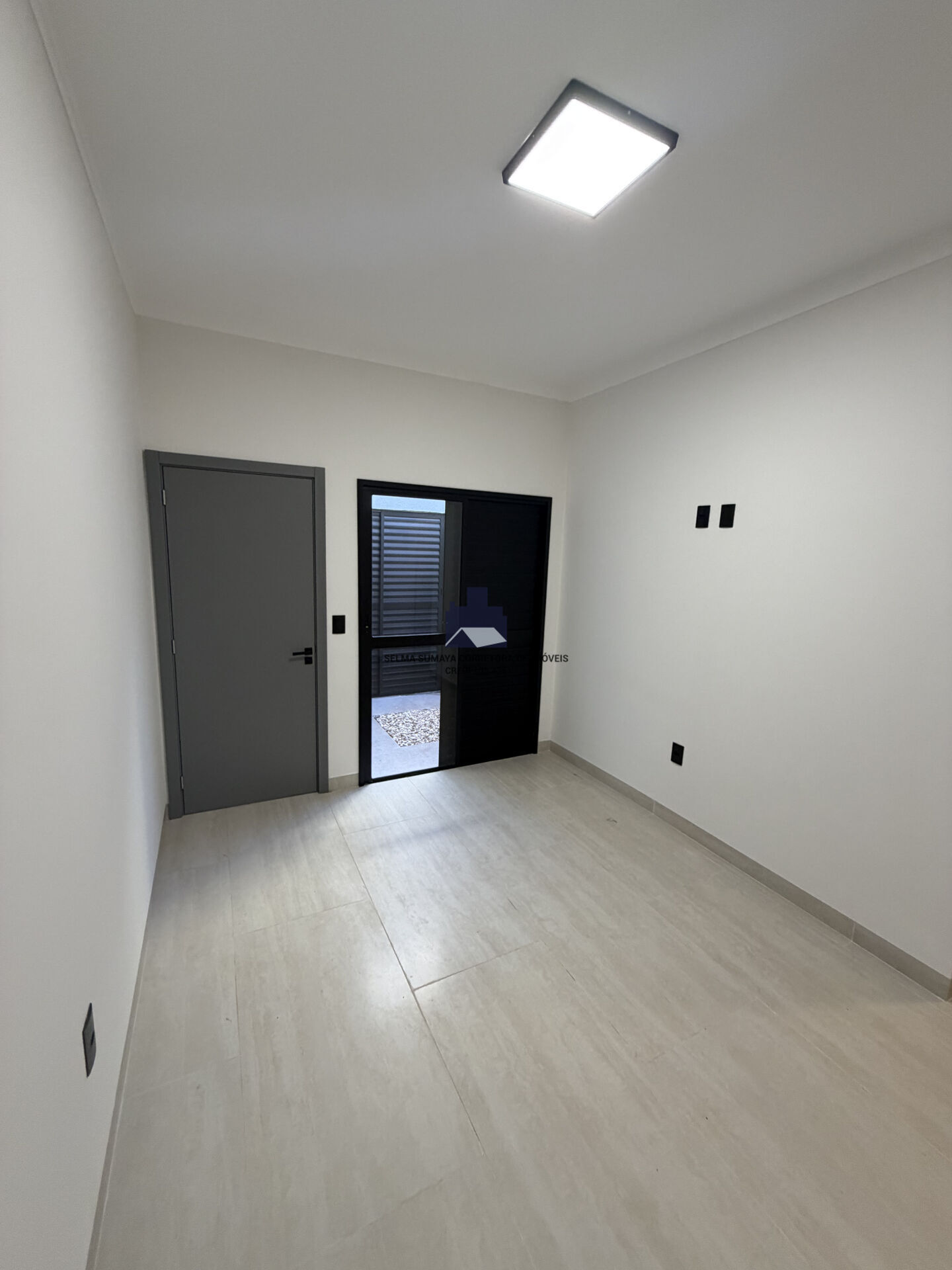 Casa com 3 quartos à venda, 109m² — foto 4 de 37