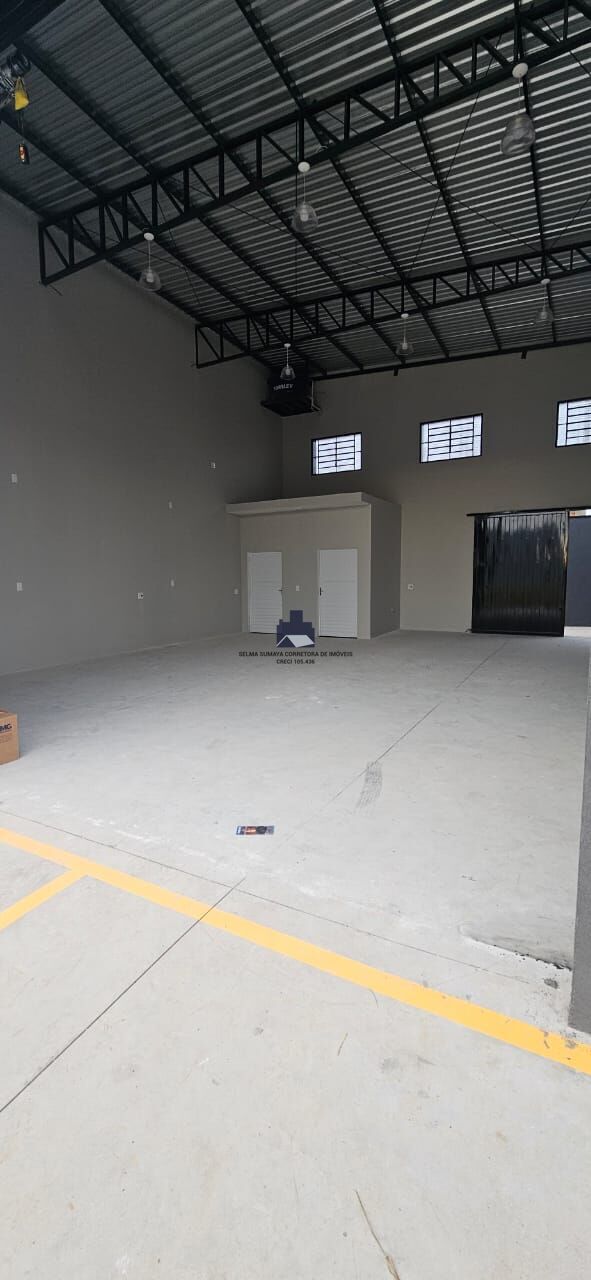 Loja / Salão / Ponto Comercial à venda, 120m² — foto 8 de 9