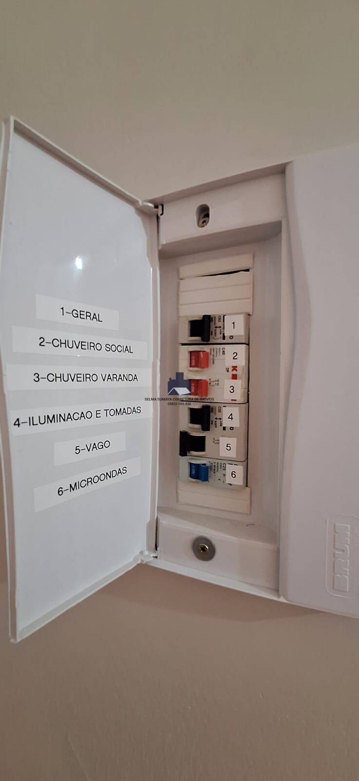 Casa com 3 quartos à venda, 180m² — foto 12 de 13