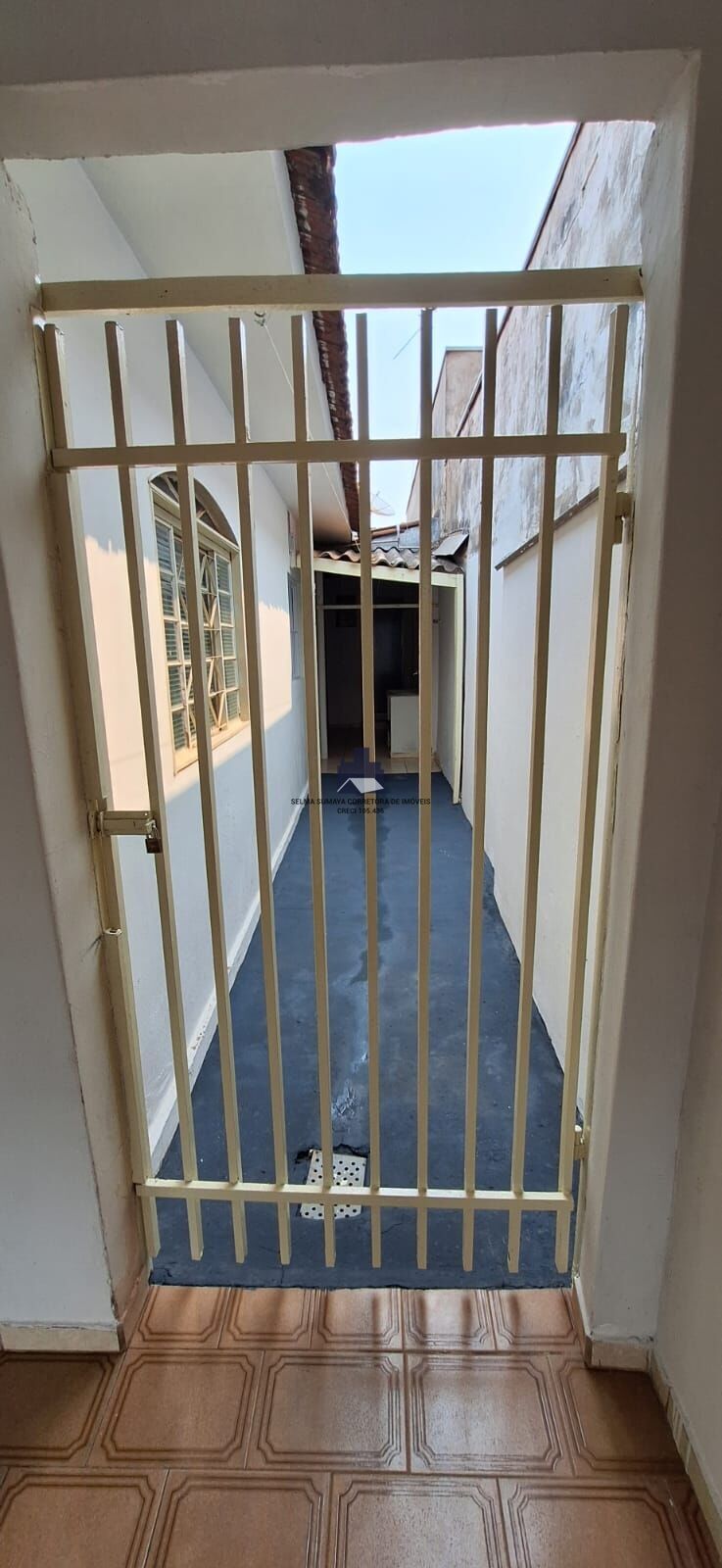 Casa com 3 quartos à venda, 180m² — foto 11 de 13