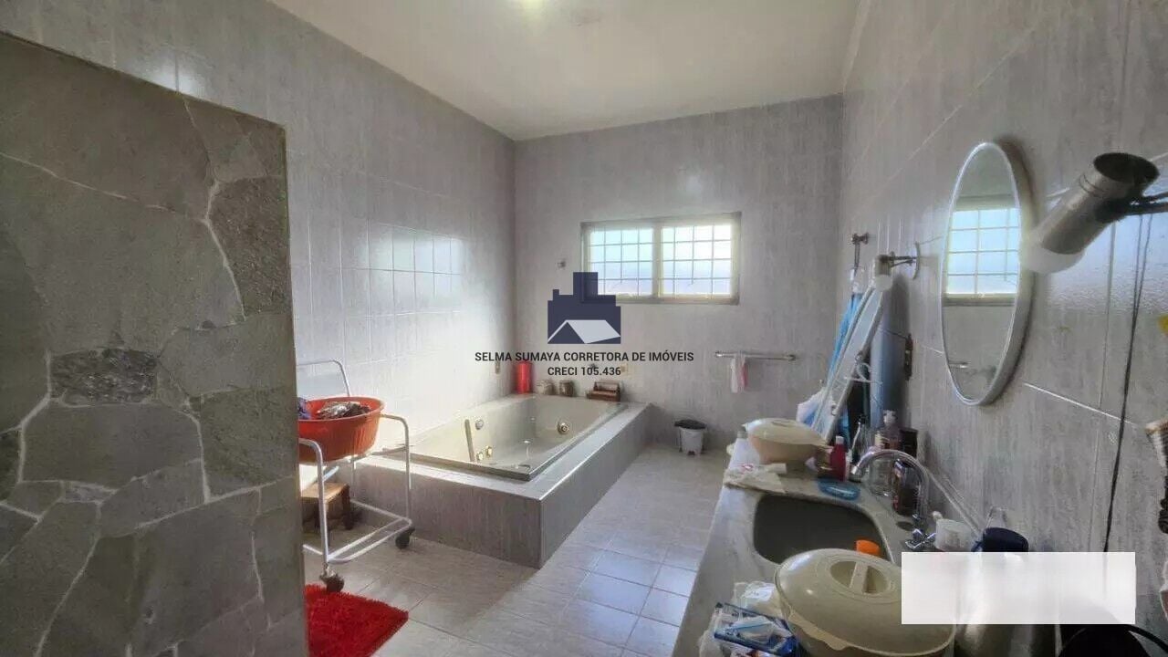 Casa com 3 quartos à venda, 304m² — foto 7 de 20