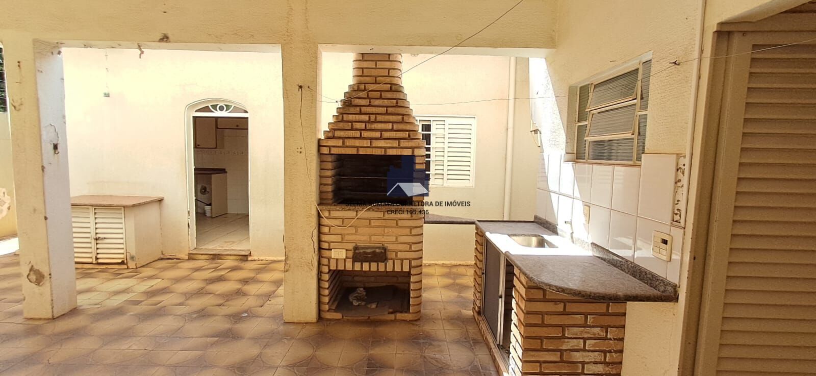 Casa com 3 quartos à venda, 212m² — foto 6 de 17