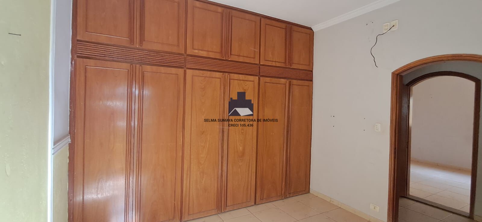 Casa com 3 quartos à venda, 212m² — foto 4 de 17