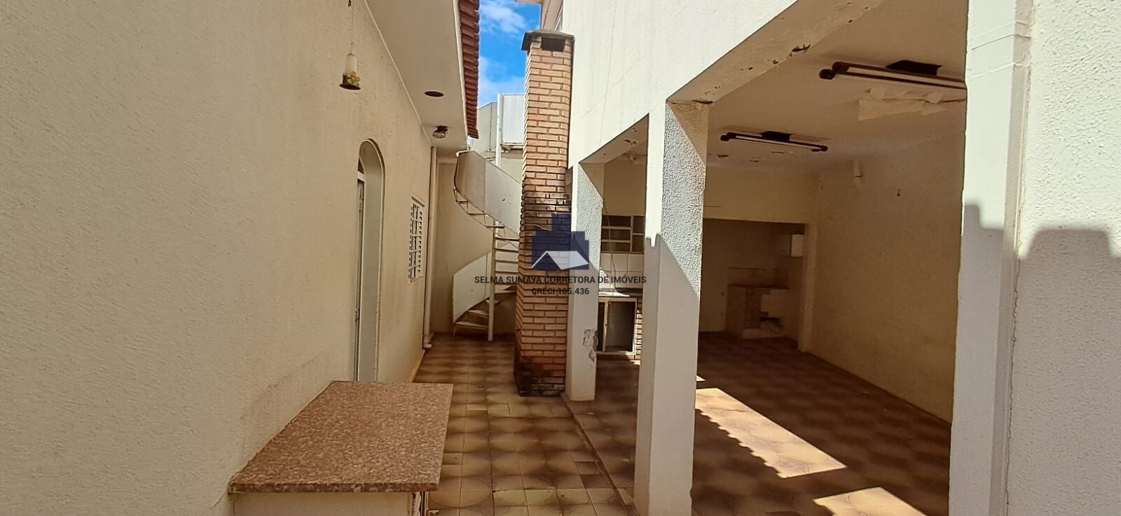 Casa com 3 quartos à venda, 212m² — foto 10 de 17