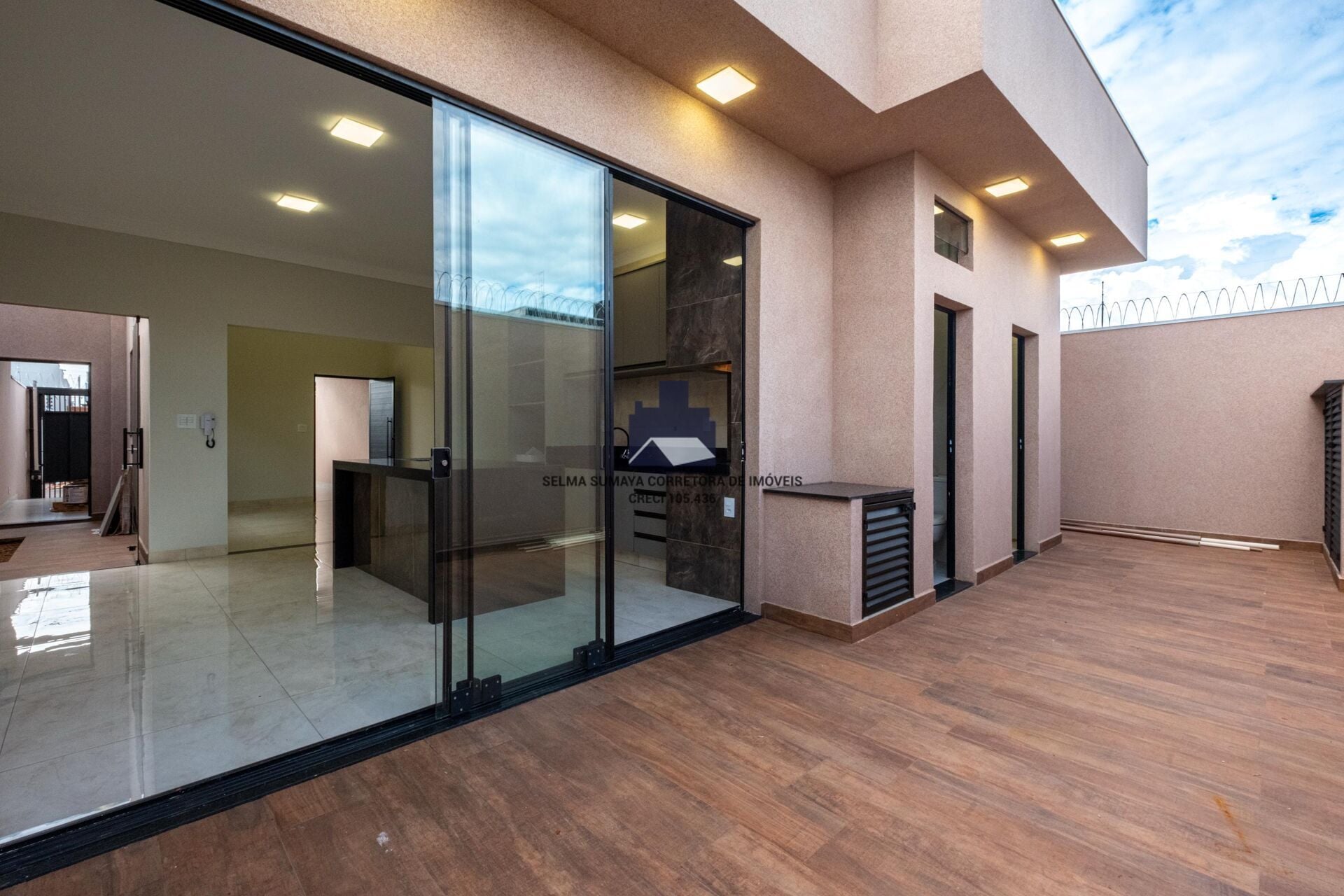 Casa com 3 quartos à venda, 117m² — foto 12 de 17