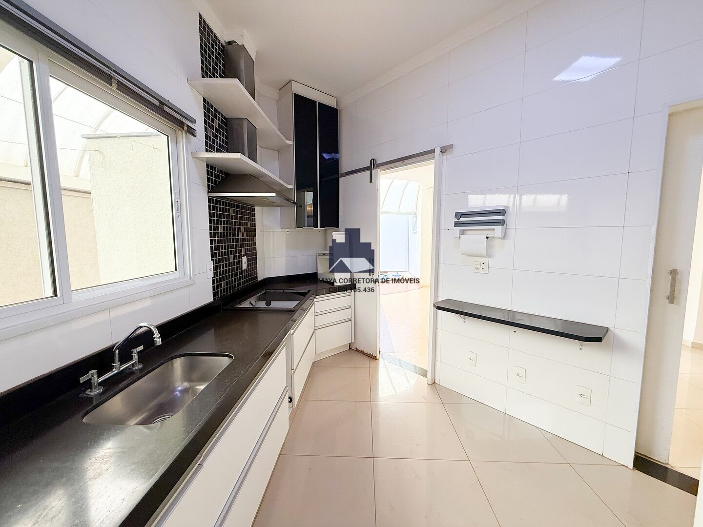 Casa de Condomínio com 3 quartos à venda, 171m² — foto 5 de 19