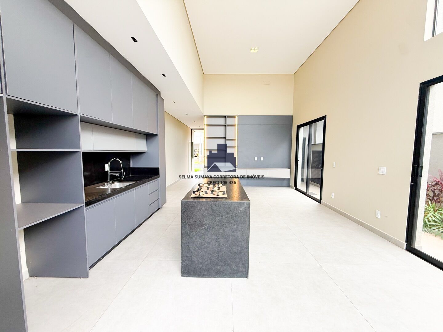 Casa de Condomínio com 3 quartos à venda, 167m² — foto 12 de 18