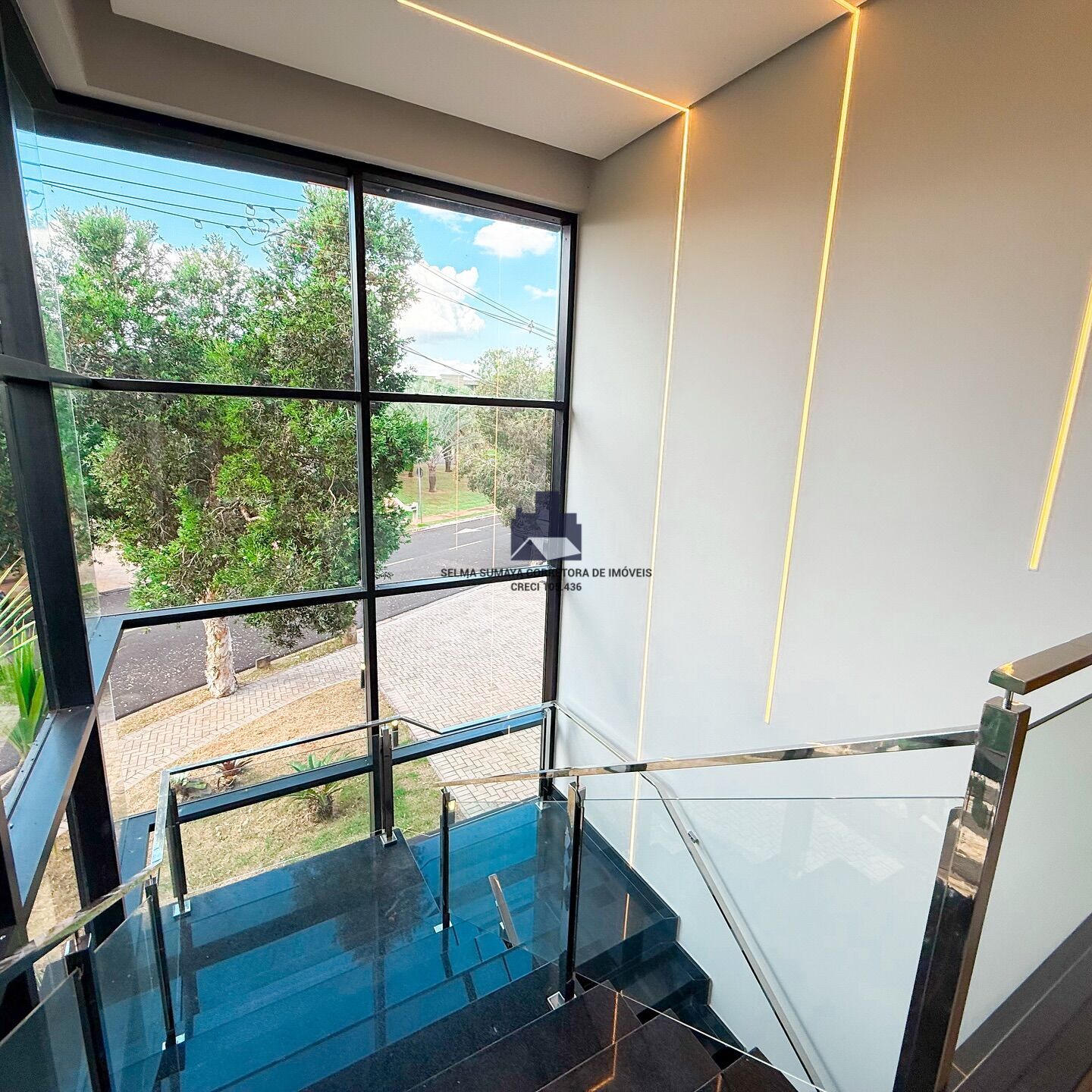 Casa de Condomínio com 3 quartos à venda, 260m² — foto 15 de 18
