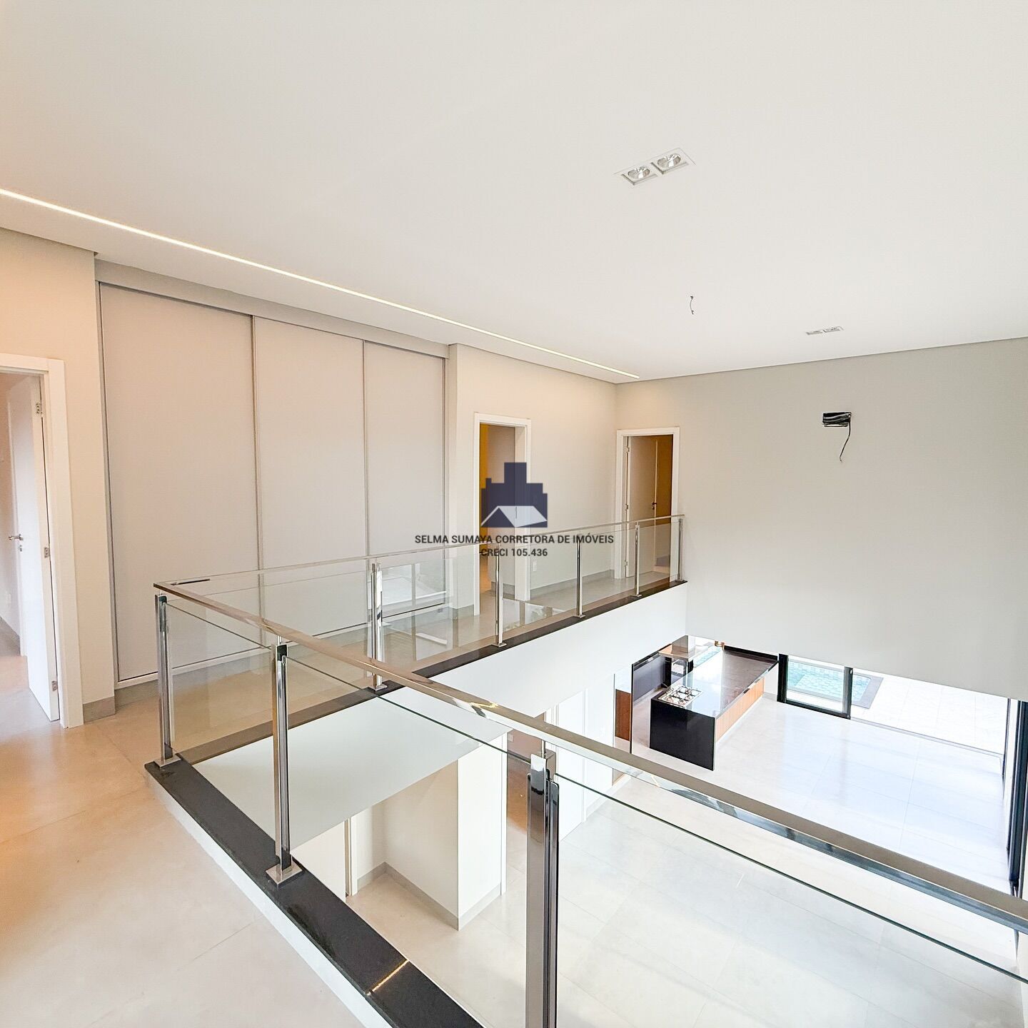Casa de Condomínio com 3 quartos à venda, 260m² — foto 11 de 18