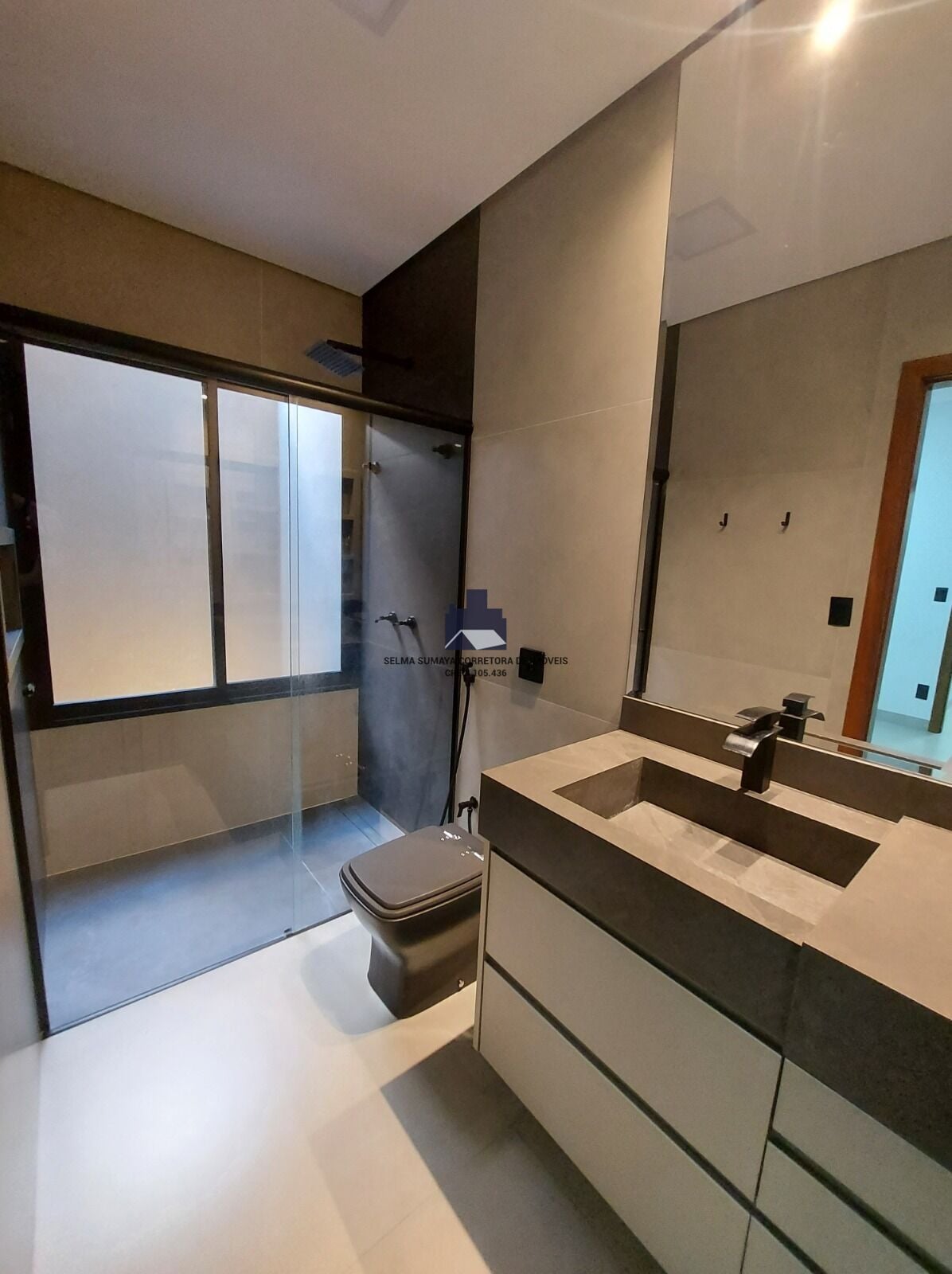 Casa de Condomínio com 3 quartos à venda, 237m² — foto 20 de 22