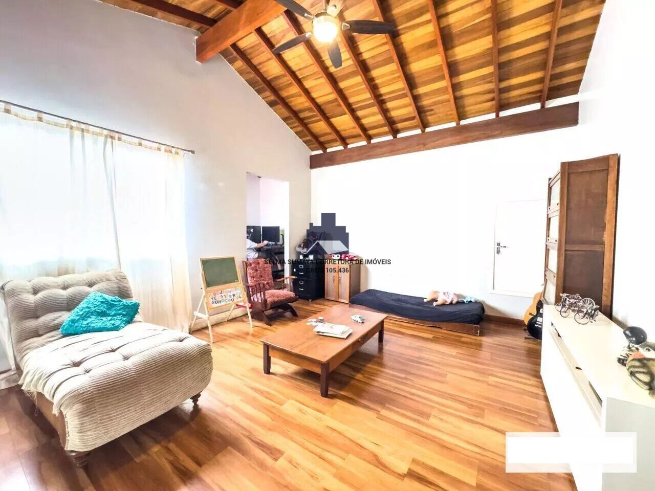 Casa com 3 quartos à venda, 230m² — foto 8 de 20