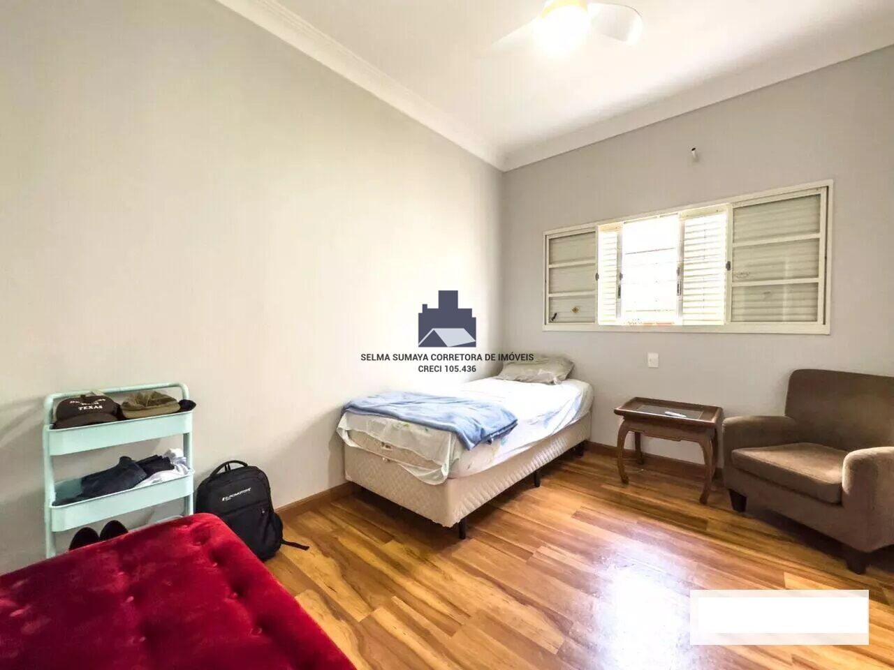 Casa com 3 quartos à venda, 230m² — foto 16 de 20