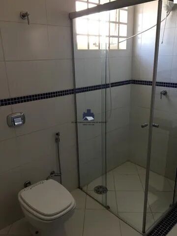 Casa com 3 quartos à venda, 365m² — foto 9 de 11
