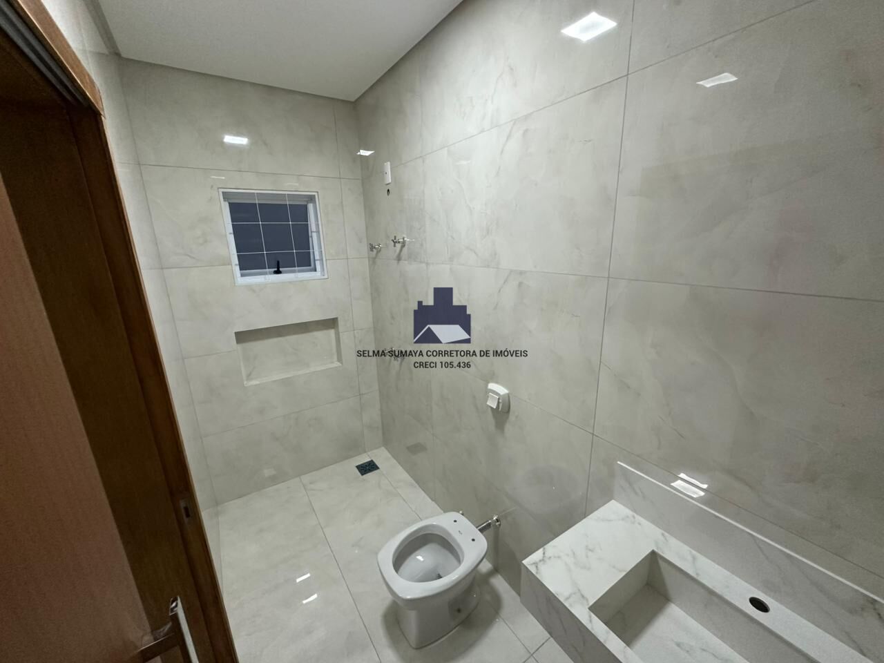 Casa com 3 quartos à venda, 133m² — foto 5 de 23
