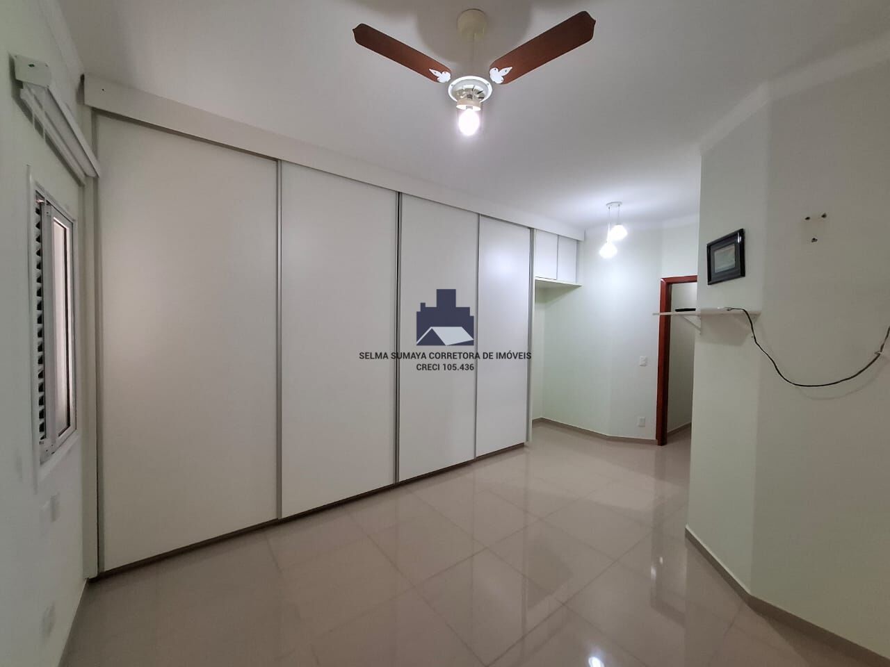 Casa de Condomínio com 3 quartos à venda, 192m² — foto 9 de 39