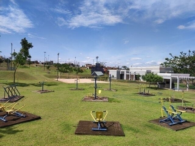 Terreno / Lote / Condomínio à venda, 225m² — foto 12 de 20
