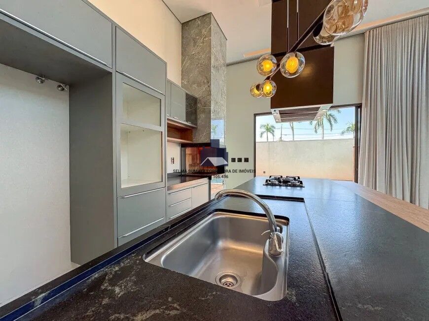 Casa de Condomínio com 3 quartos à venda, 199m² — foto 11 de 20