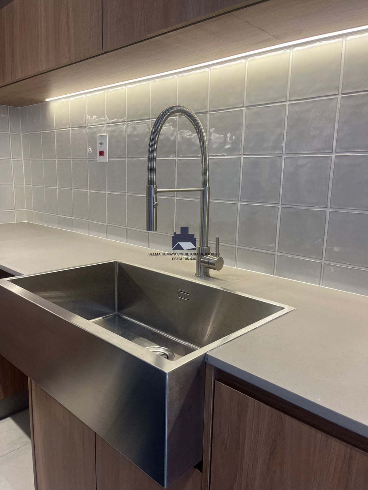 Casa de Condomínio com 3 quartos à venda, 250m² — foto 9 de 15