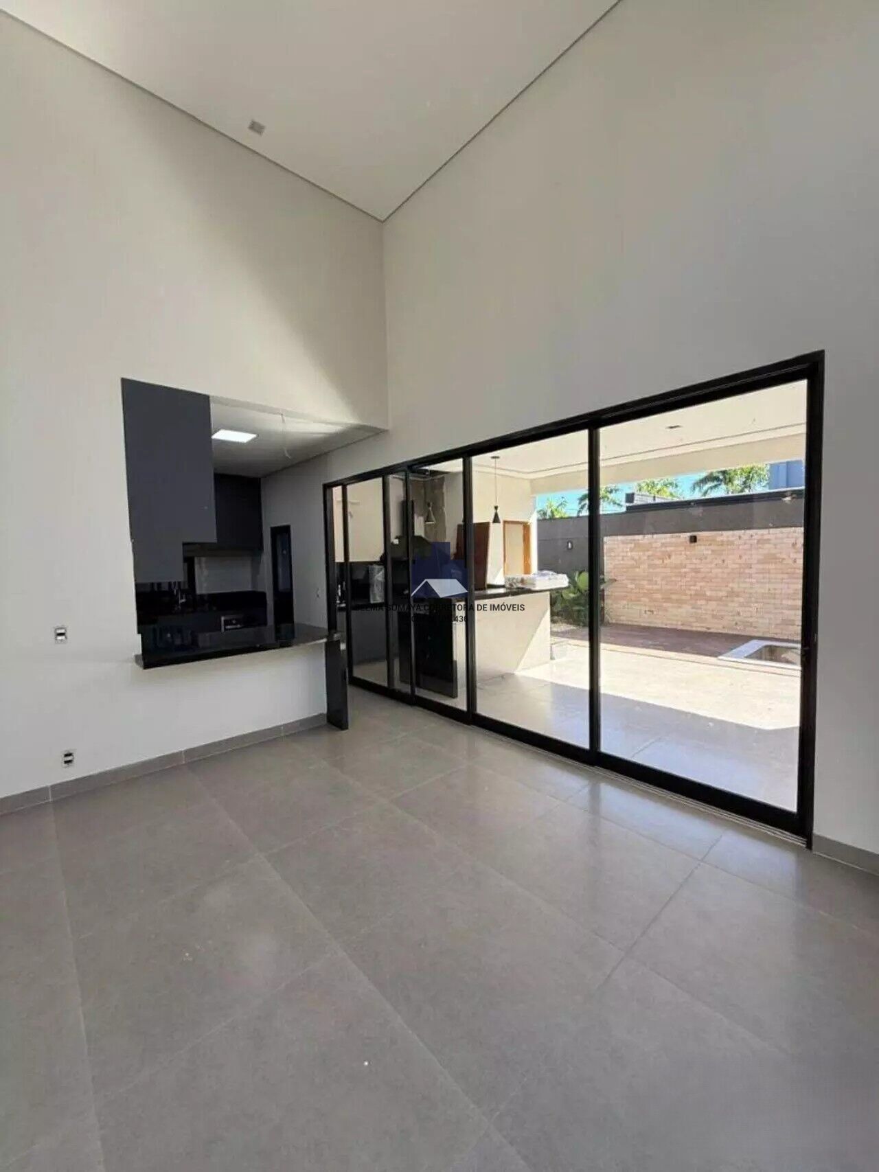 Casa de Condomínio com 3 quartos à venda, 205m² — foto 12 de 15