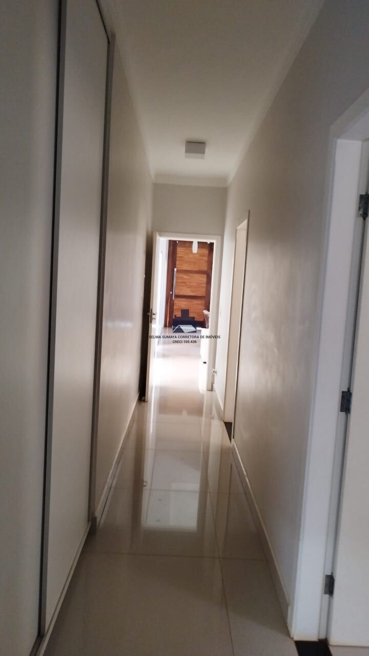 Casa de Condomínio com 3 quartos à venda, 219m² — foto 27 de 34