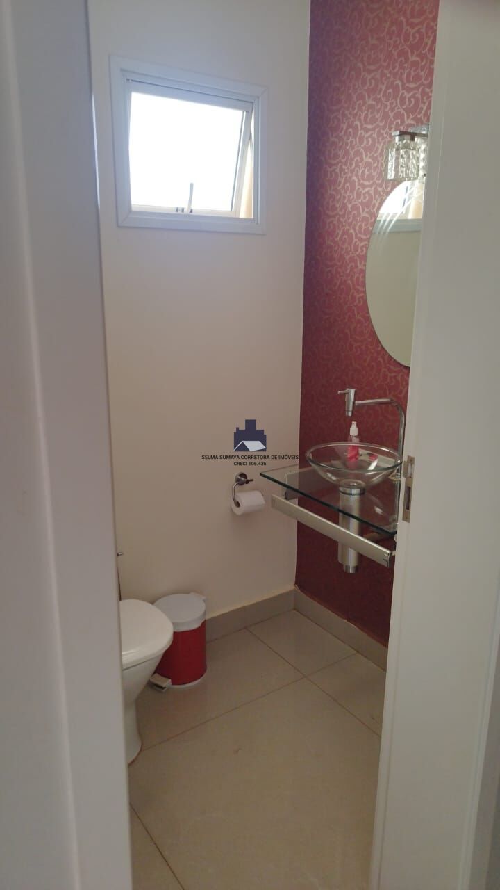 Casa de Condomínio com 3 quartos à venda, 219m² — foto 12 de 34