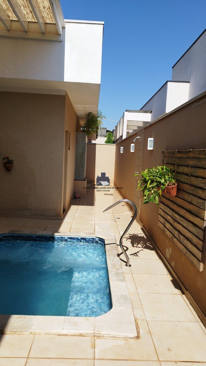 Casa de Condomínio com 3 quartos à venda, 219m² — foto 25 de 34