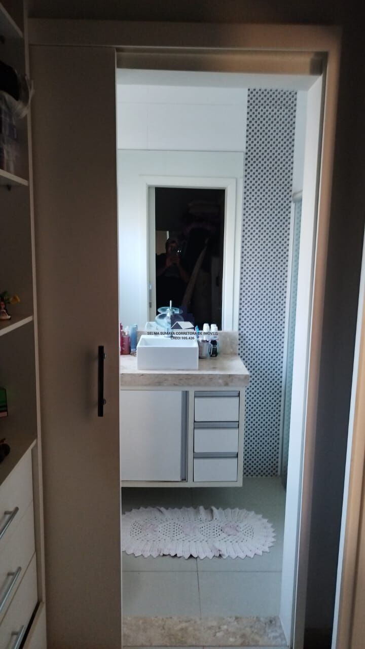 Casa de Condomínio com 3 quartos à venda, 219m² — foto 16 de 34