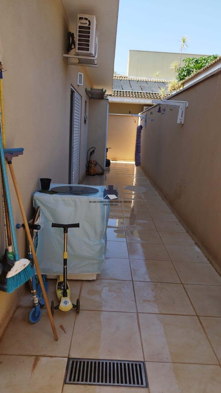 Casa de Condomínio com 3 quartos à venda, 219m² — foto 34 de 34