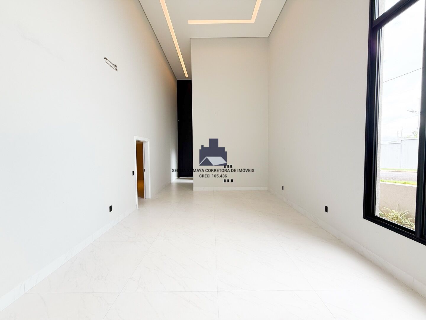 Casa de Condomínio com 3 quartos à venda, 220m² — foto 11 de 17
