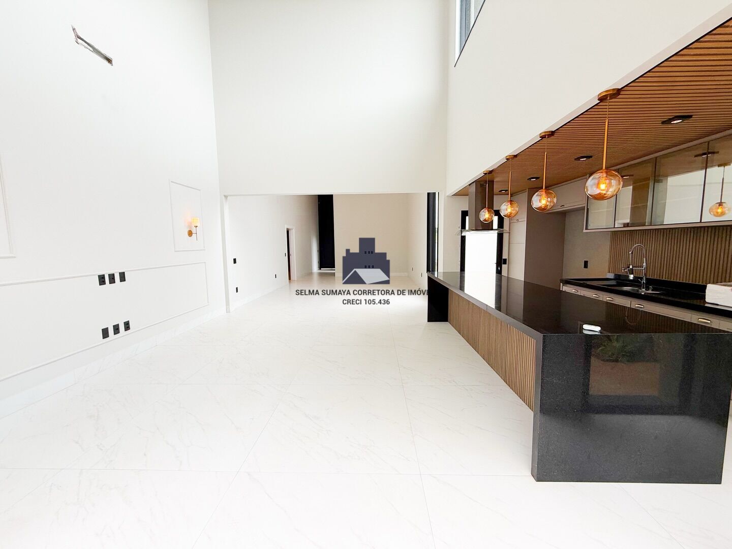 Casa de Condomínio com 3 quartos à venda, 220m² — foto 16 de 17