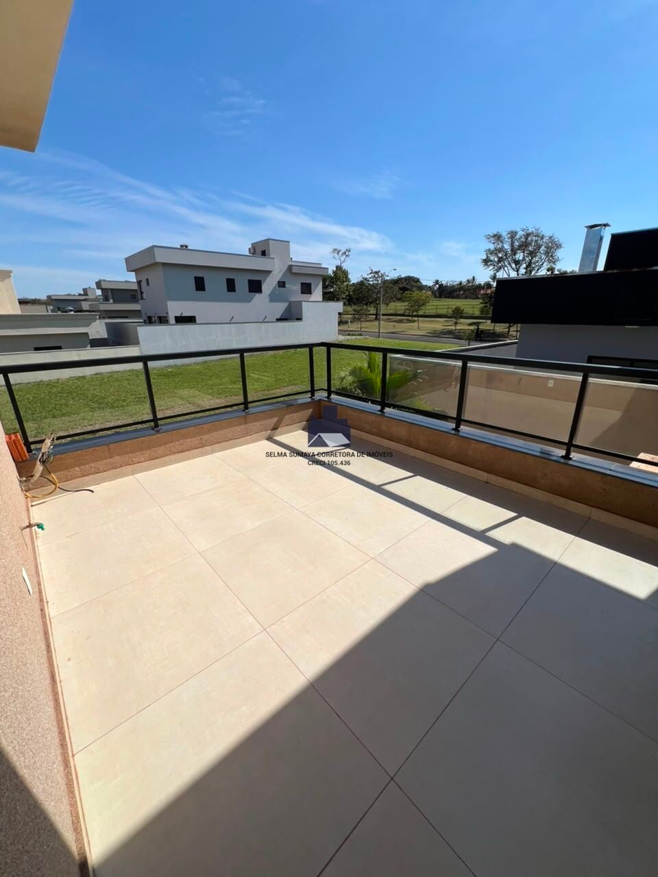 Casa de Condomínio com 4 quartos à venda, 234m² — foto 10 de 24