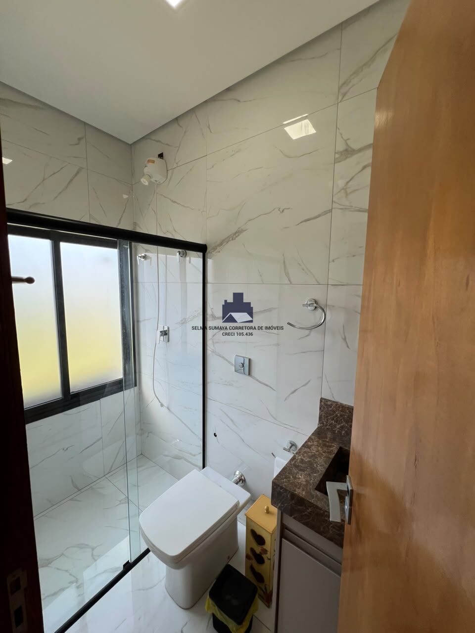 Casa de Condomínio com 4 quartos à venda, 234m² — foto 22 de 24