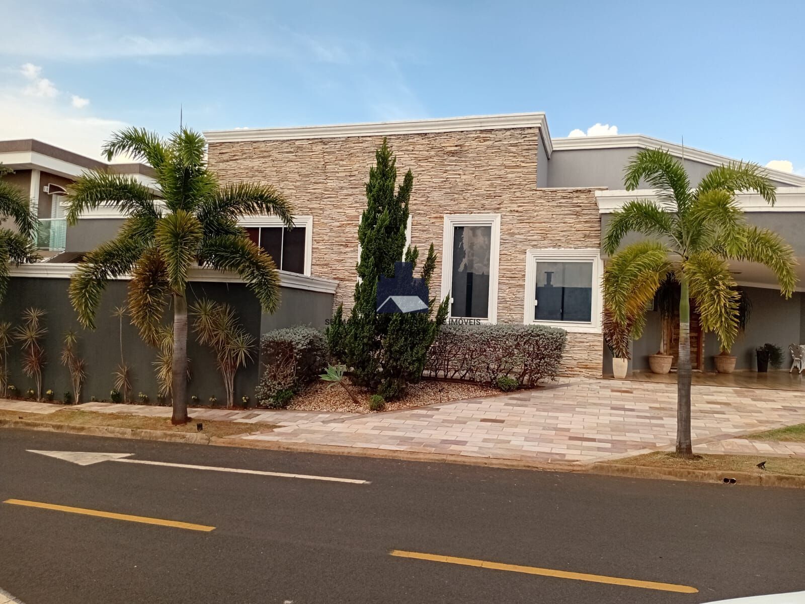 Casa de Condomínio com 3 quartos à venda, 251m² — foto 32 de 36