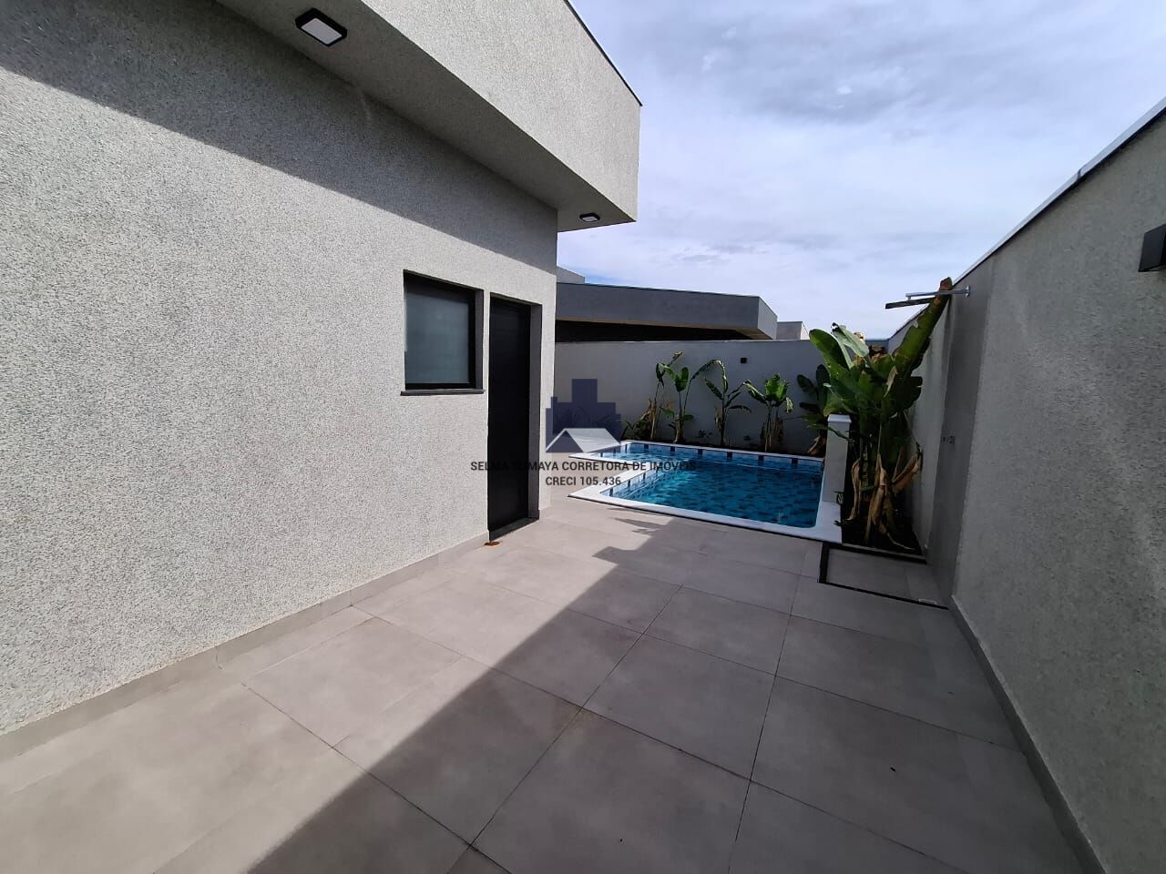 Casa de Condomínio com 3 quartos à venda, 205m² — foto 7 de 29